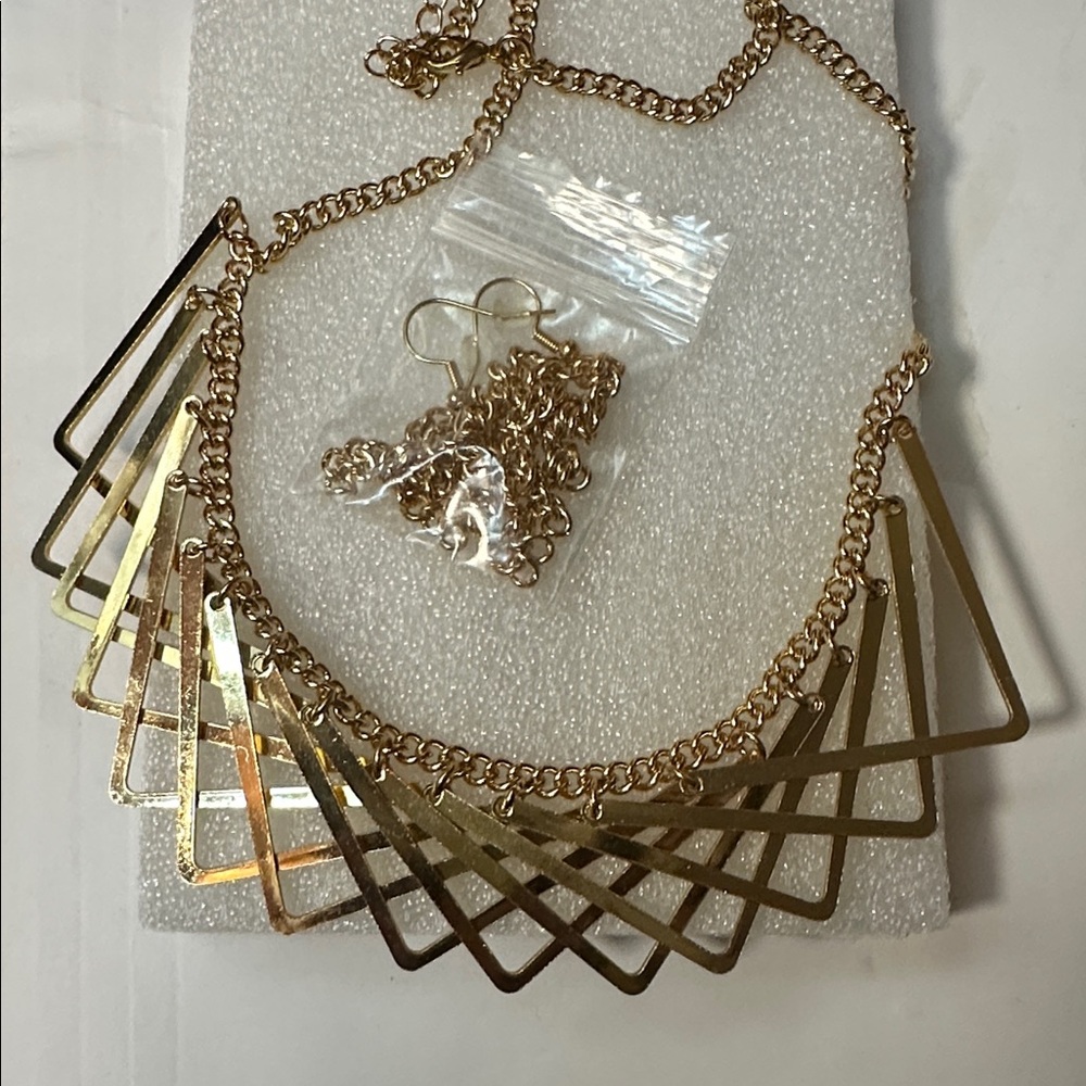Gold Fashion Jewelry Set